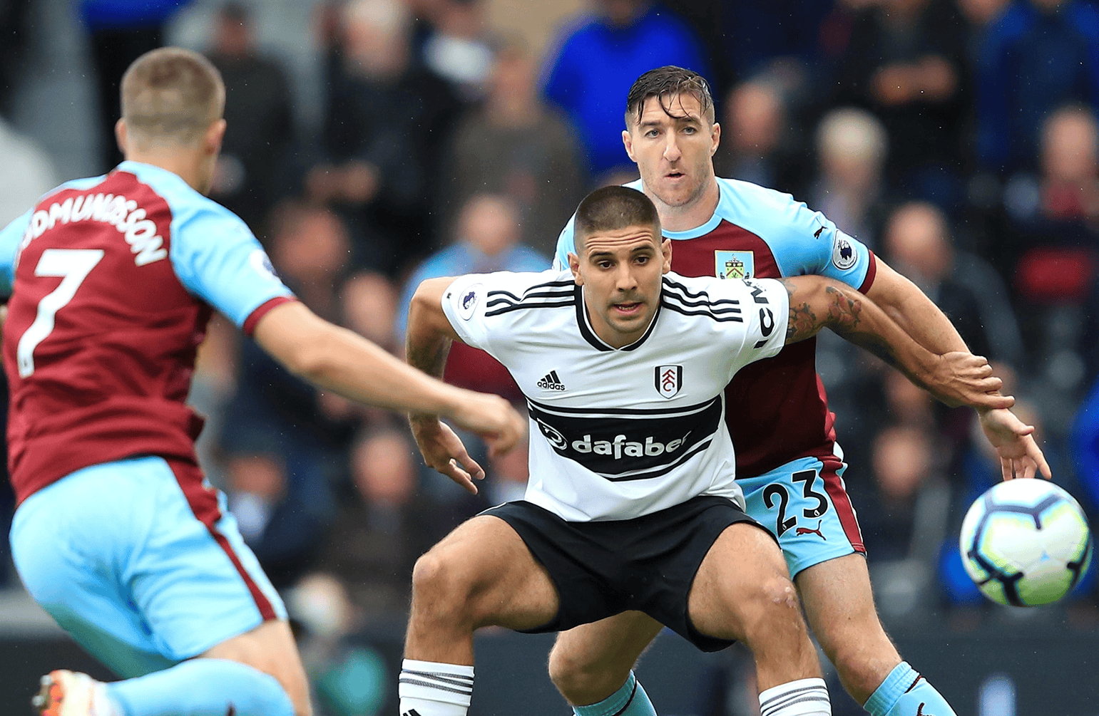 伯恩利控制局势，英超保级形势愈发乐观的简单介绍