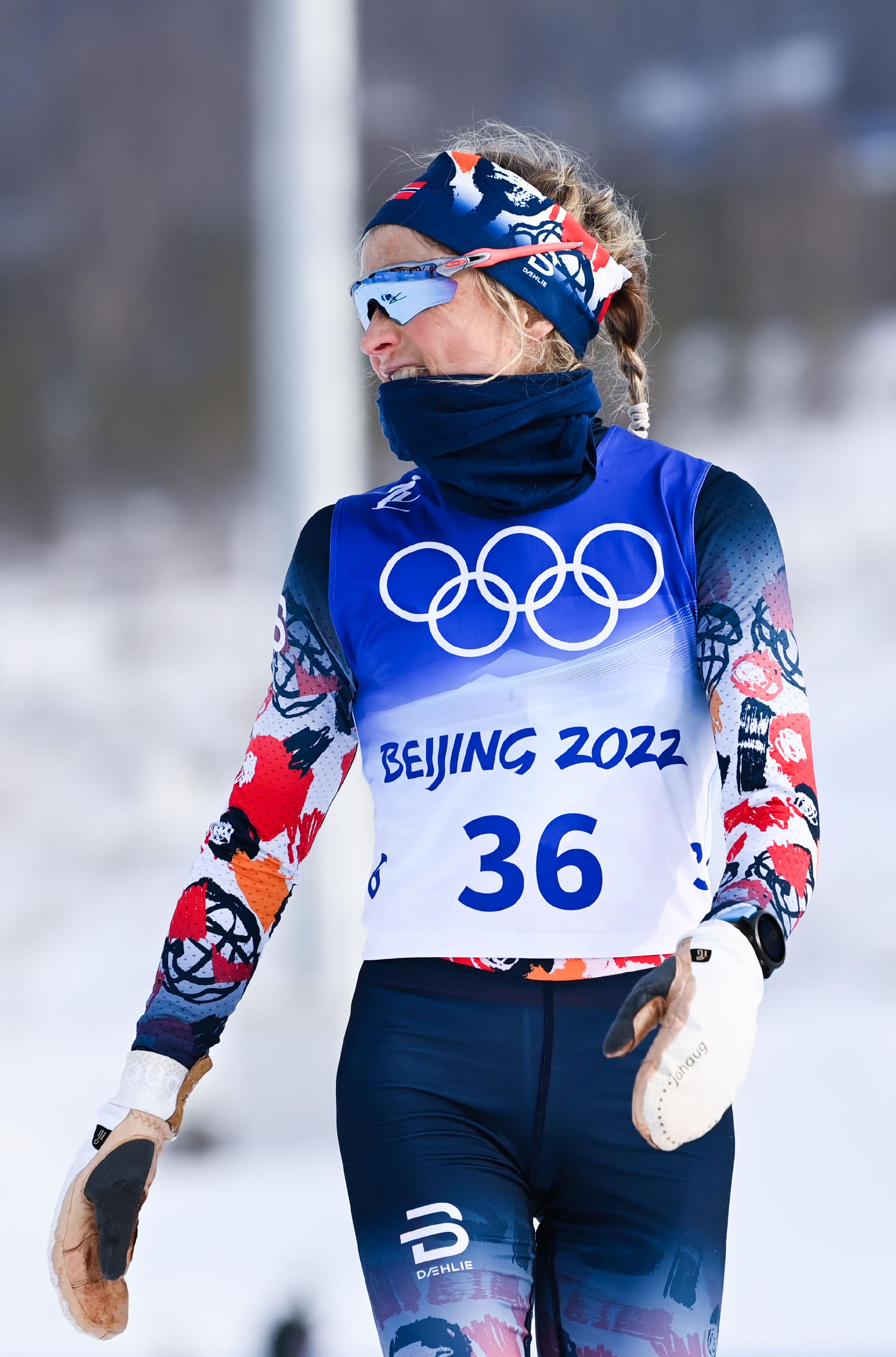 挪威选手在雪车比赛中夺得冠军