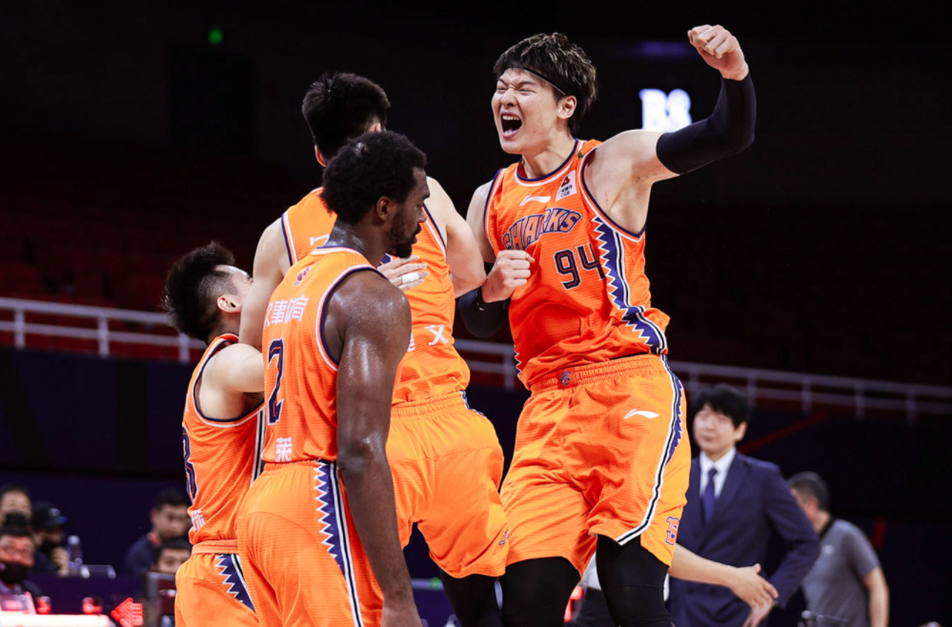 上海男篮遭遇三连败,三外援表现平平的简单介绍 上海男篮遭遇三连败,三外援表现平平的简单介绍