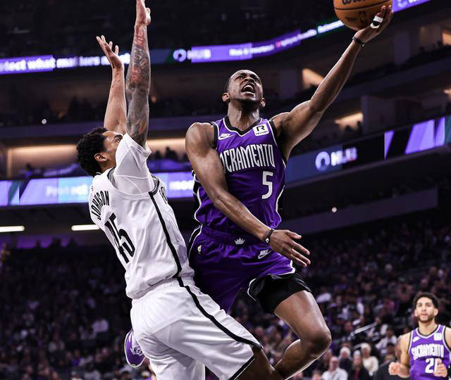 奇才爆冷篮网B队，福克斯高光表现的简单介绍