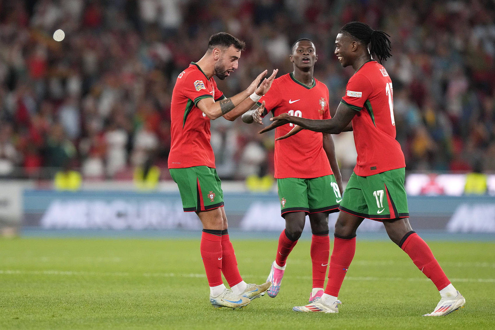 关于葡萄牙队鏖战英格兰队,张本智和关键制胜的信息 关于葡萄牙队鏖战英格兰队,张本智和关键制胜的信息