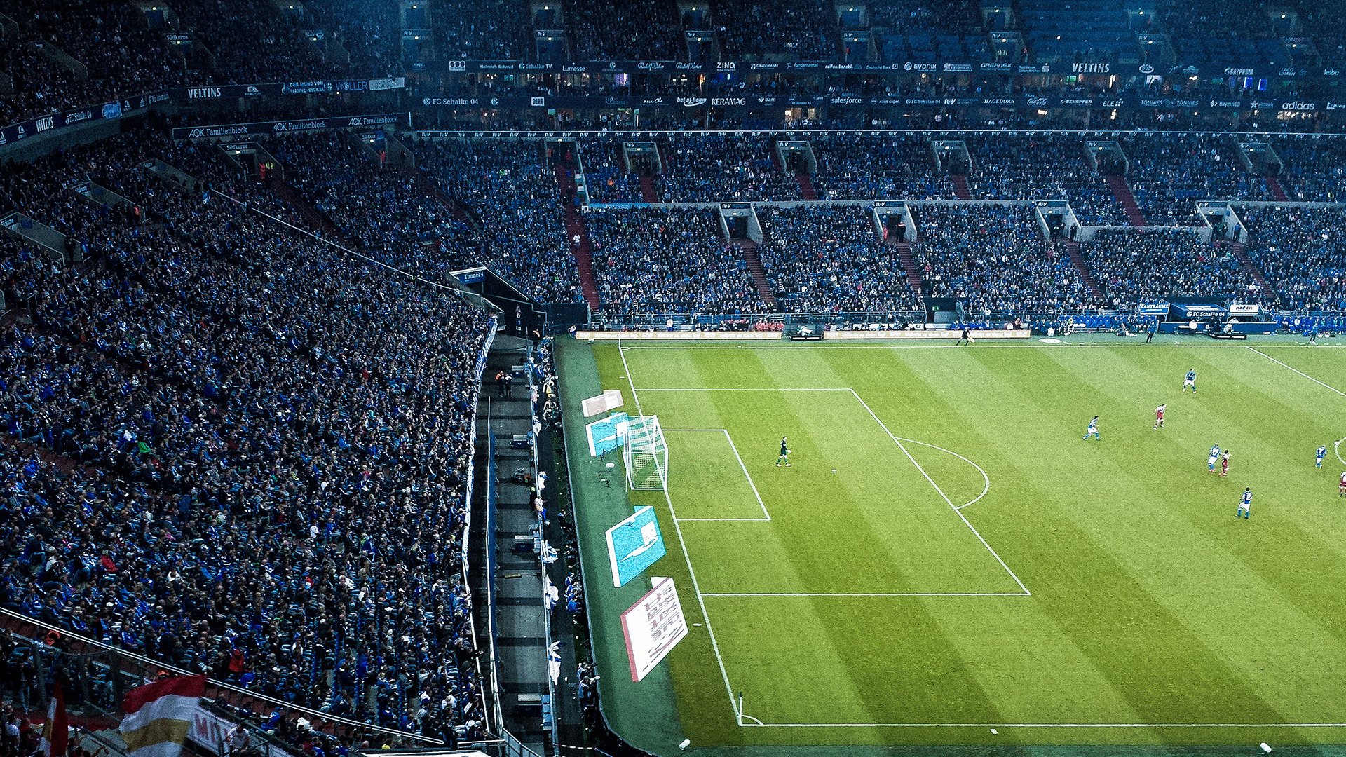 赛道上的双重奇迹，哈斯绝地反击，维斯塔潘点燃赛场